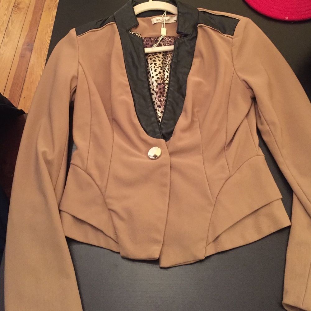 Light brown Blazer with pleather trim - Picture 1 of 1