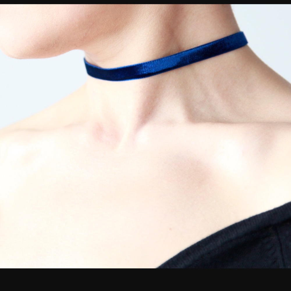 💙 Blue Velvet Choker 💙 Simple Elegance 💙