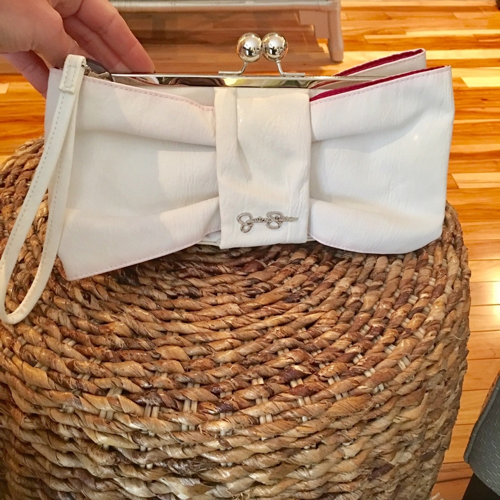 Cute Wristlet / Clutch!!!