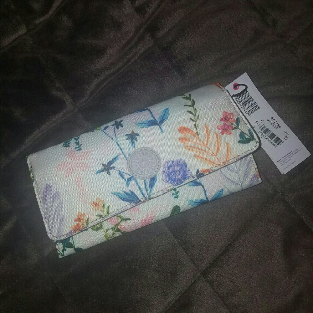 Kipling Trifold Wallet