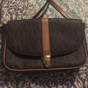 SOLD--Michael Kors Signature crossbody