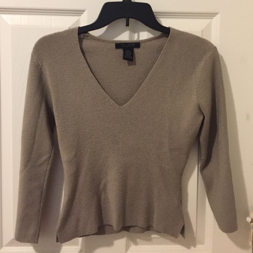 The Limited Stretch Sweater - Size S
