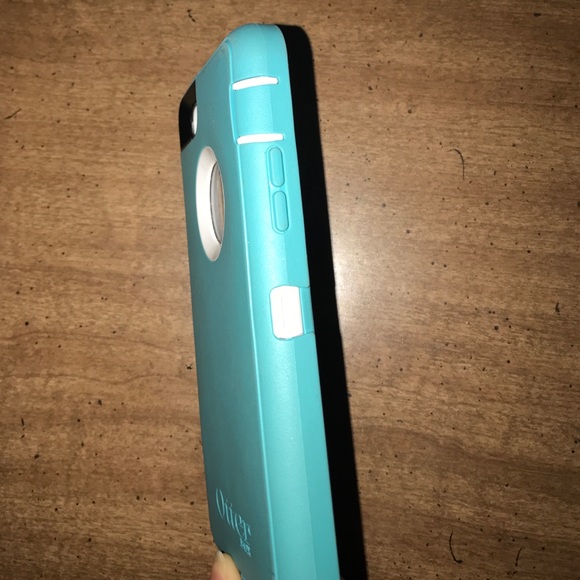 iPhone 6/6s Otterbox - Picture 3 of 3