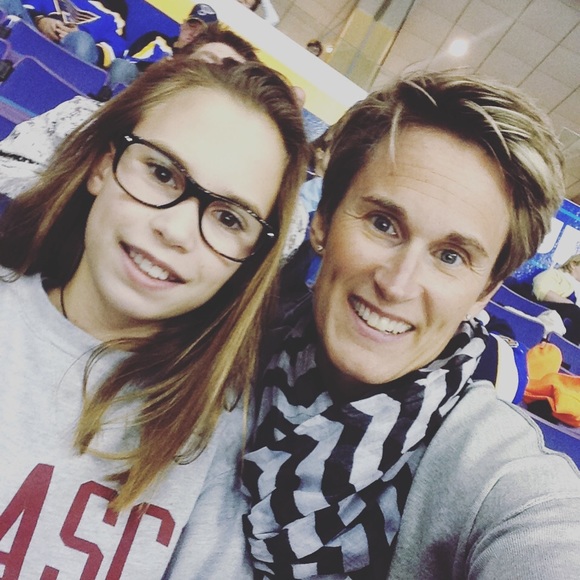 Meet your Posher, Nikki - Picture 1 of 1