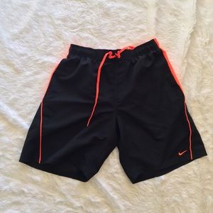 Medium MENS NIKE Swim shorts