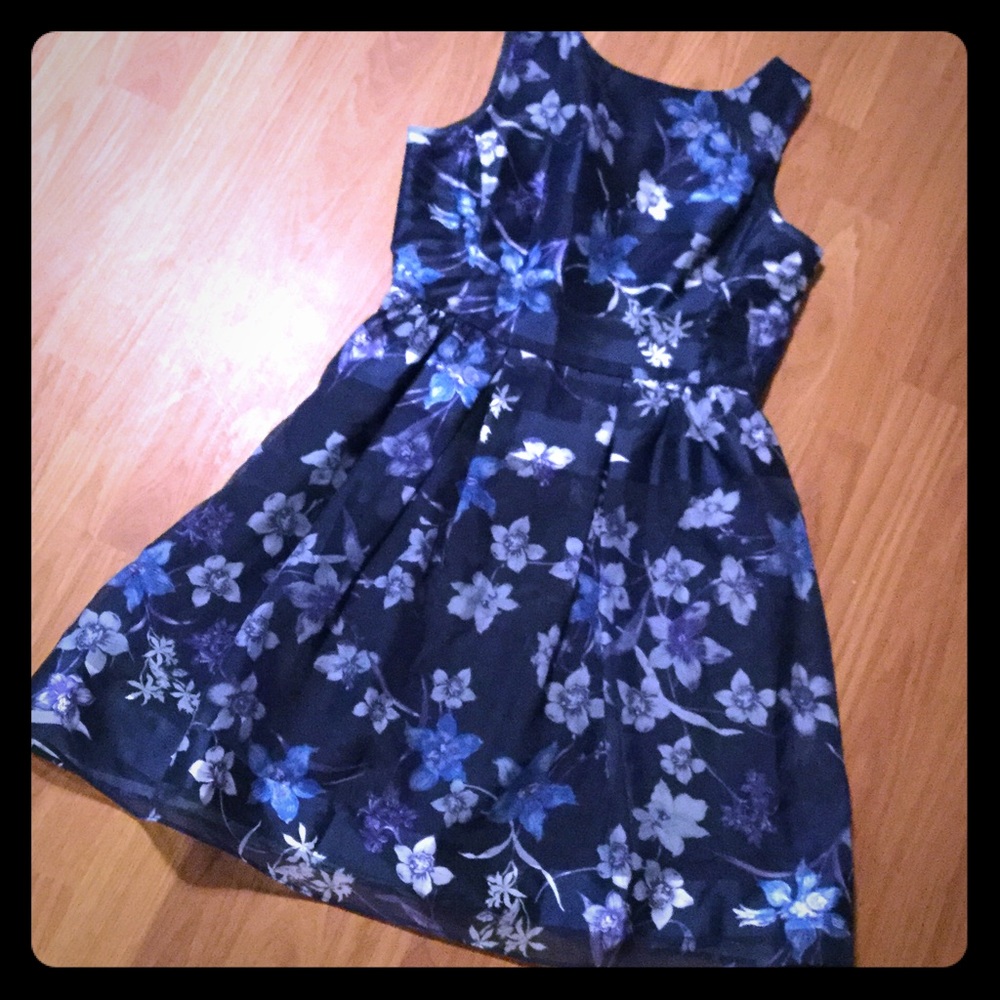 Dress 4p or 12/14 girls
