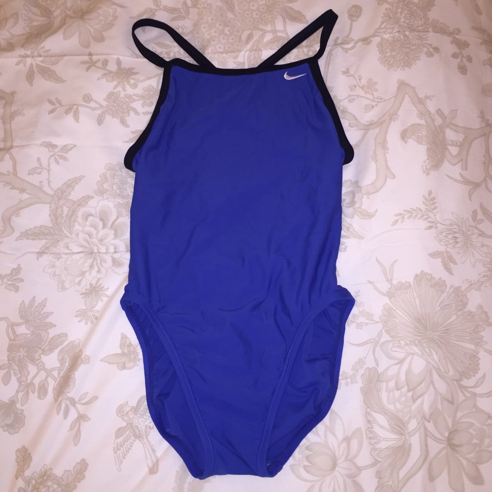 Nike Swim Poly Training One-Piece Swimsuit