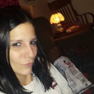 Meet your Posher, Niki