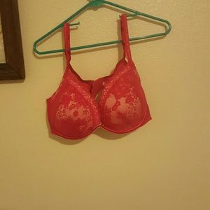 Cacique bra size 44c