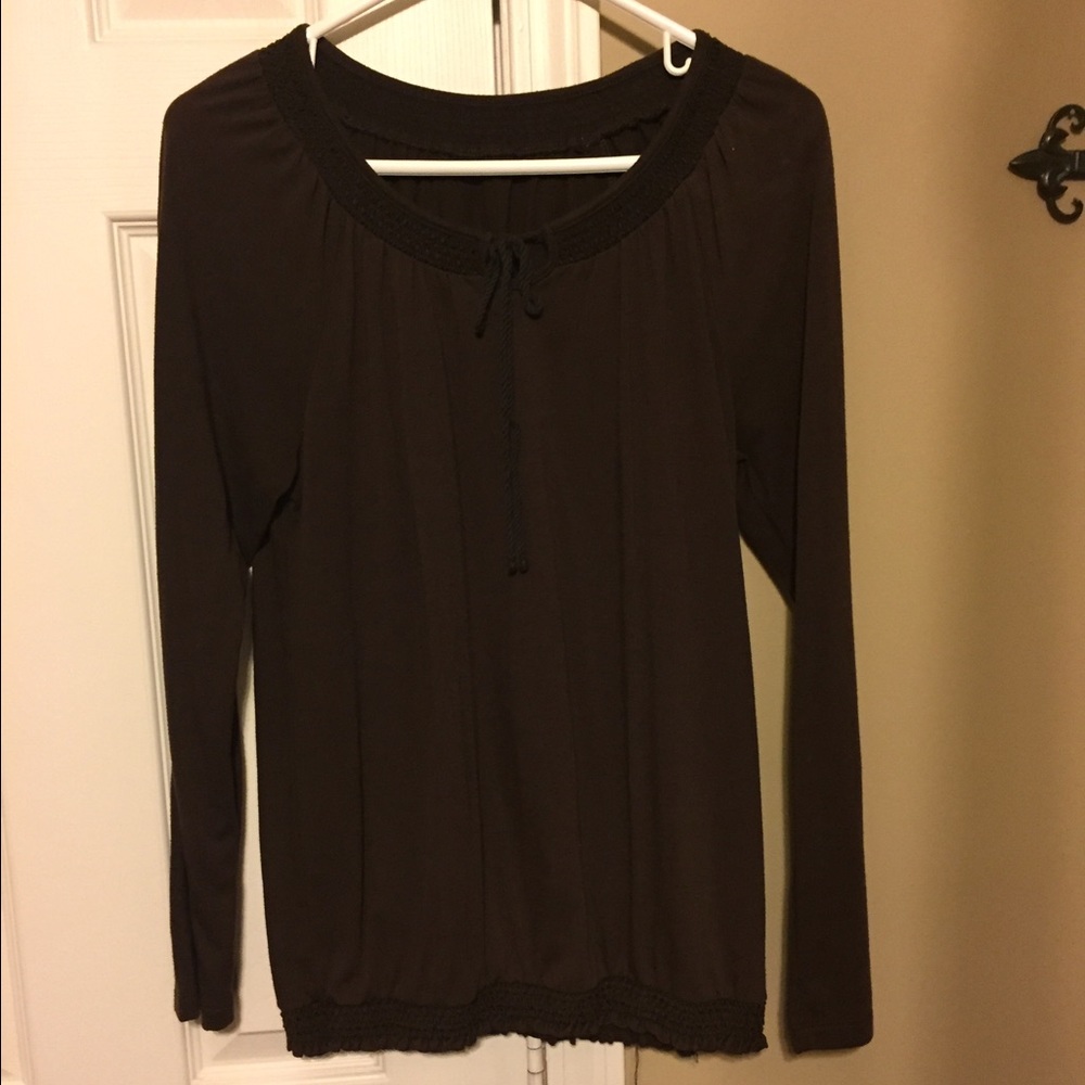 Long sleeve medium chocolate brown shirt