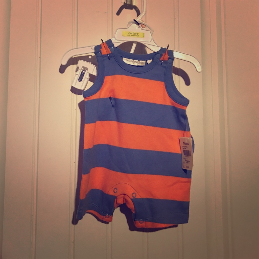 Specialty baby two piece romper set 0-3 months NWT