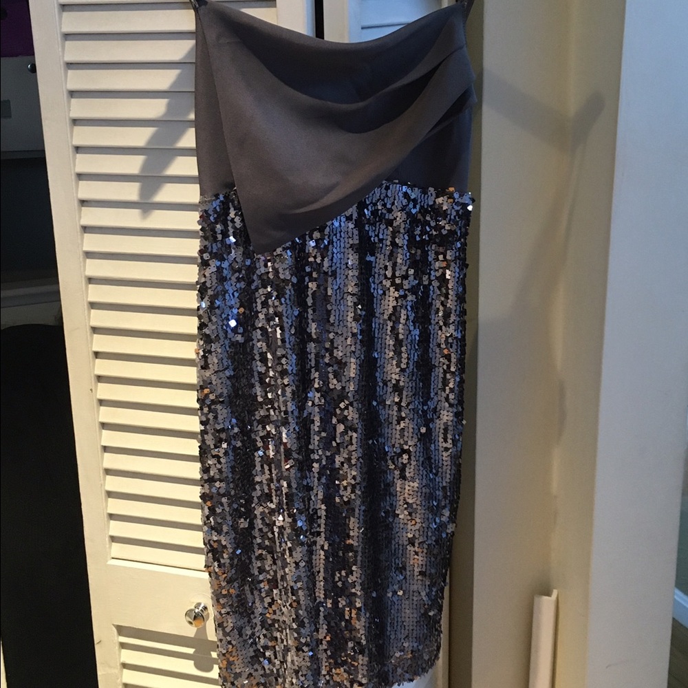 Silver sequin cocktail dress- stunning buy fun!
