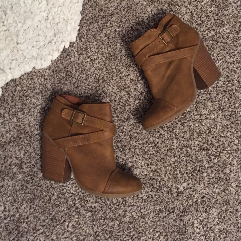 LC booties