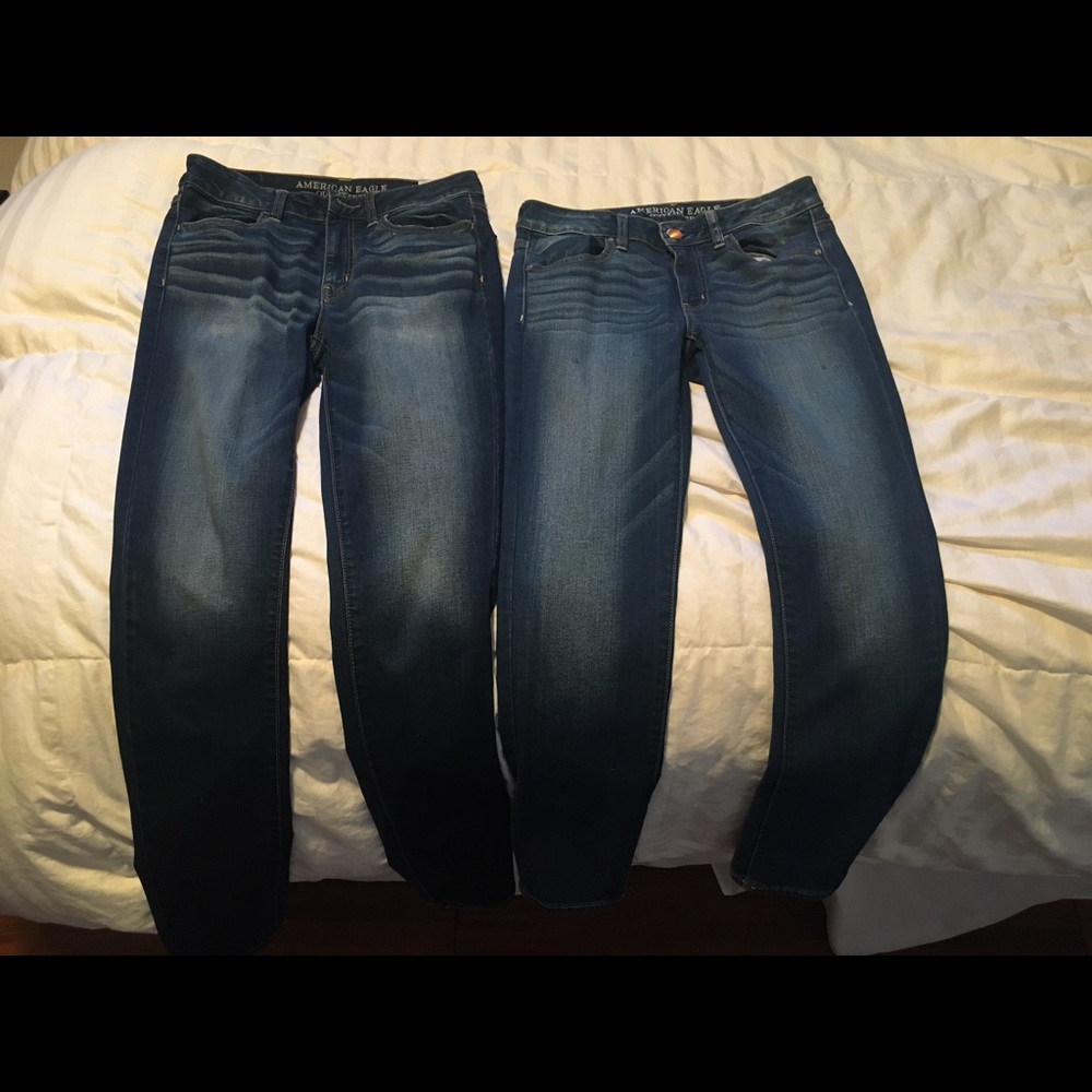 American Eagle Jeans Bundle. Both pairs included.