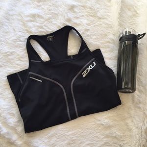 2XU Compression Tank Top Size XL