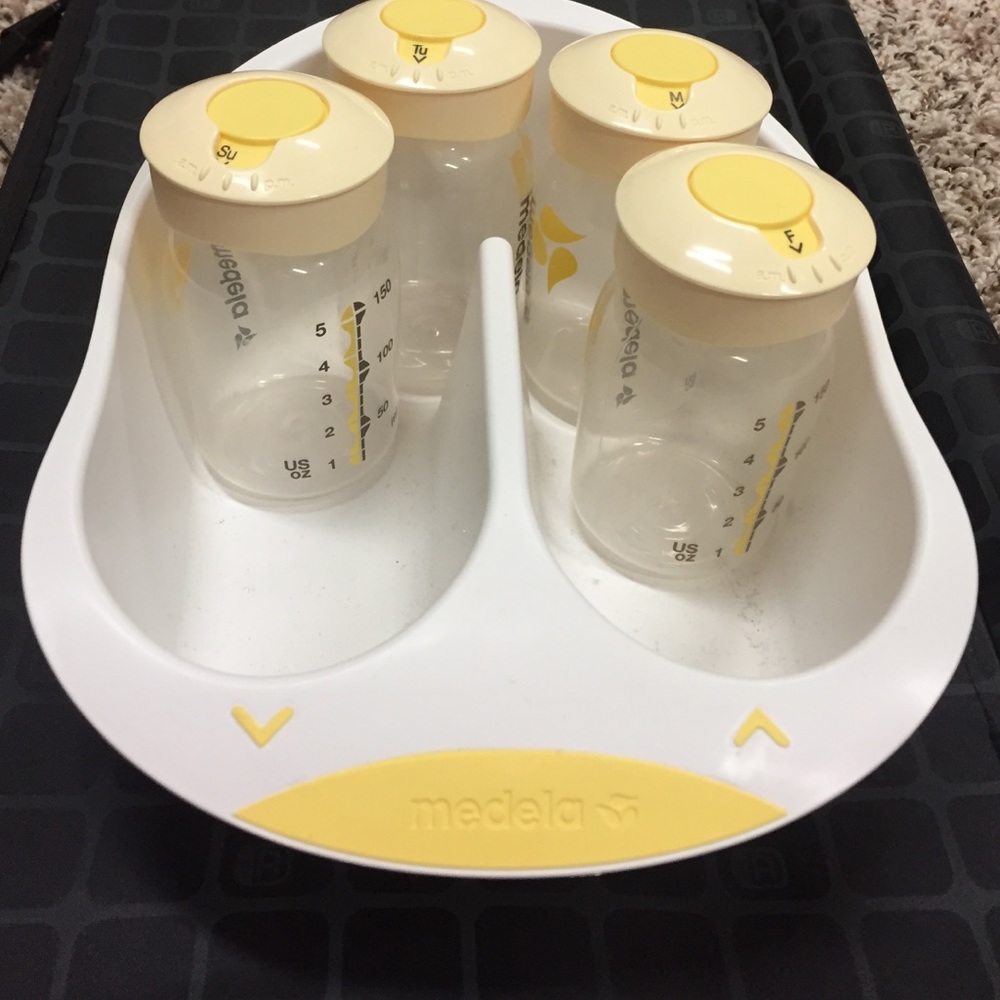 Medela Breast Milk Storage Container