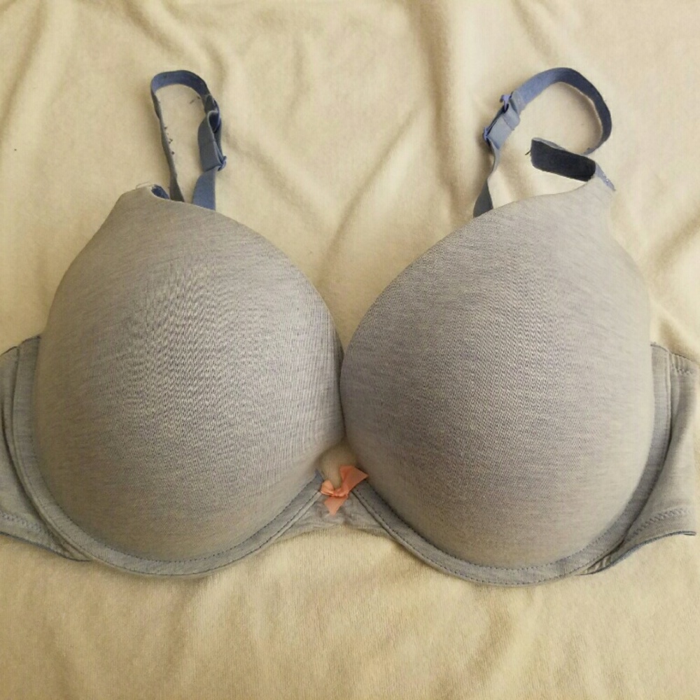 Victoria Secret Plunge Bra