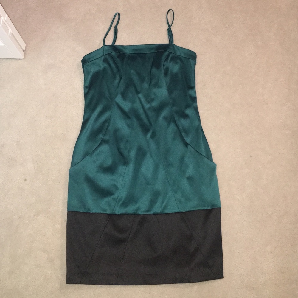 *SALE* Max and Cleo Dress (6) - Black & Emerald
