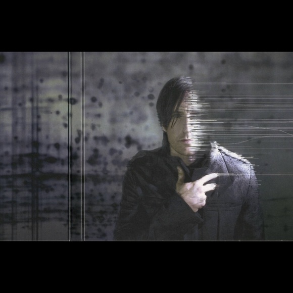 Meet your Posher, Wendy - Picture 2 of 2