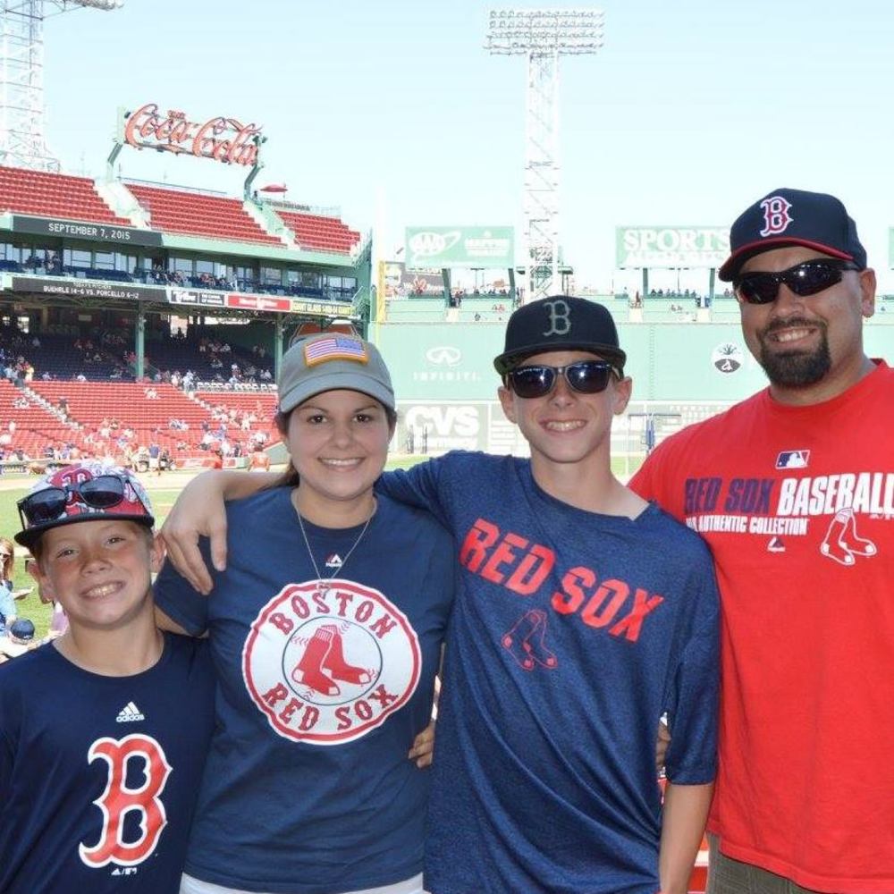 Meet your Posher, Holly