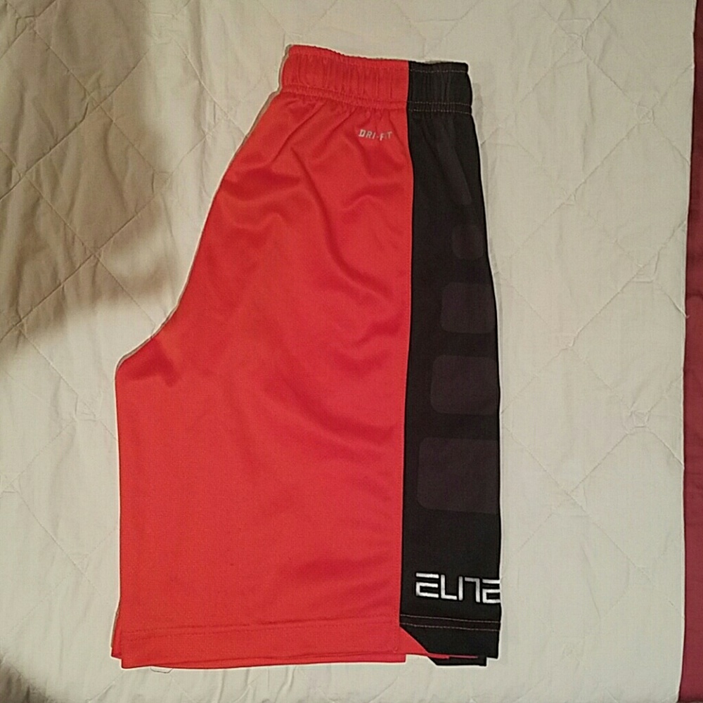 Nike Elite Shorts