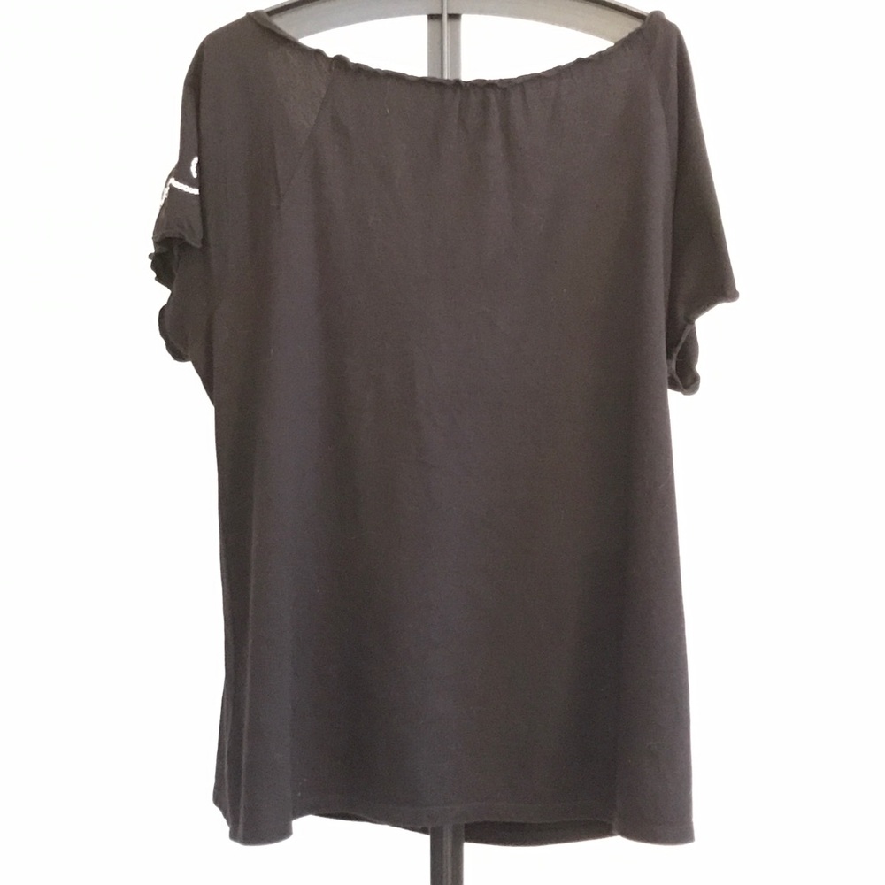 100% cotton, Cute embroiled design in front. - Picture 3 of 4