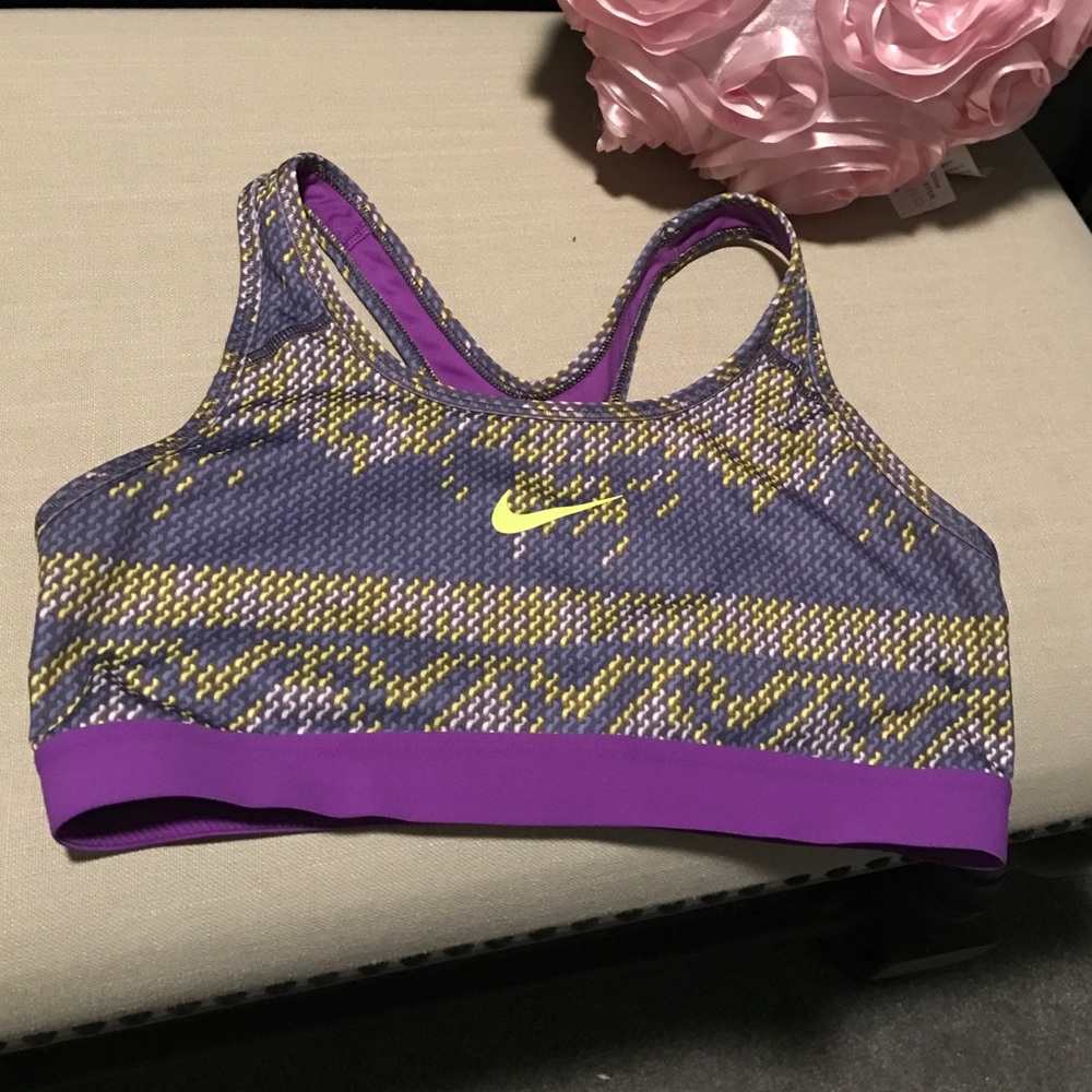 Nike dri fit sports bra