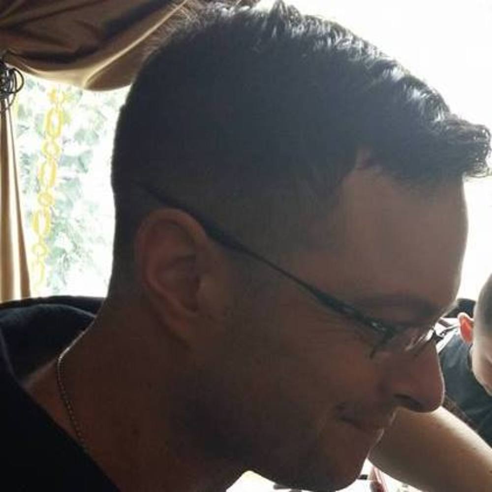 Meet your Posher, Thomas