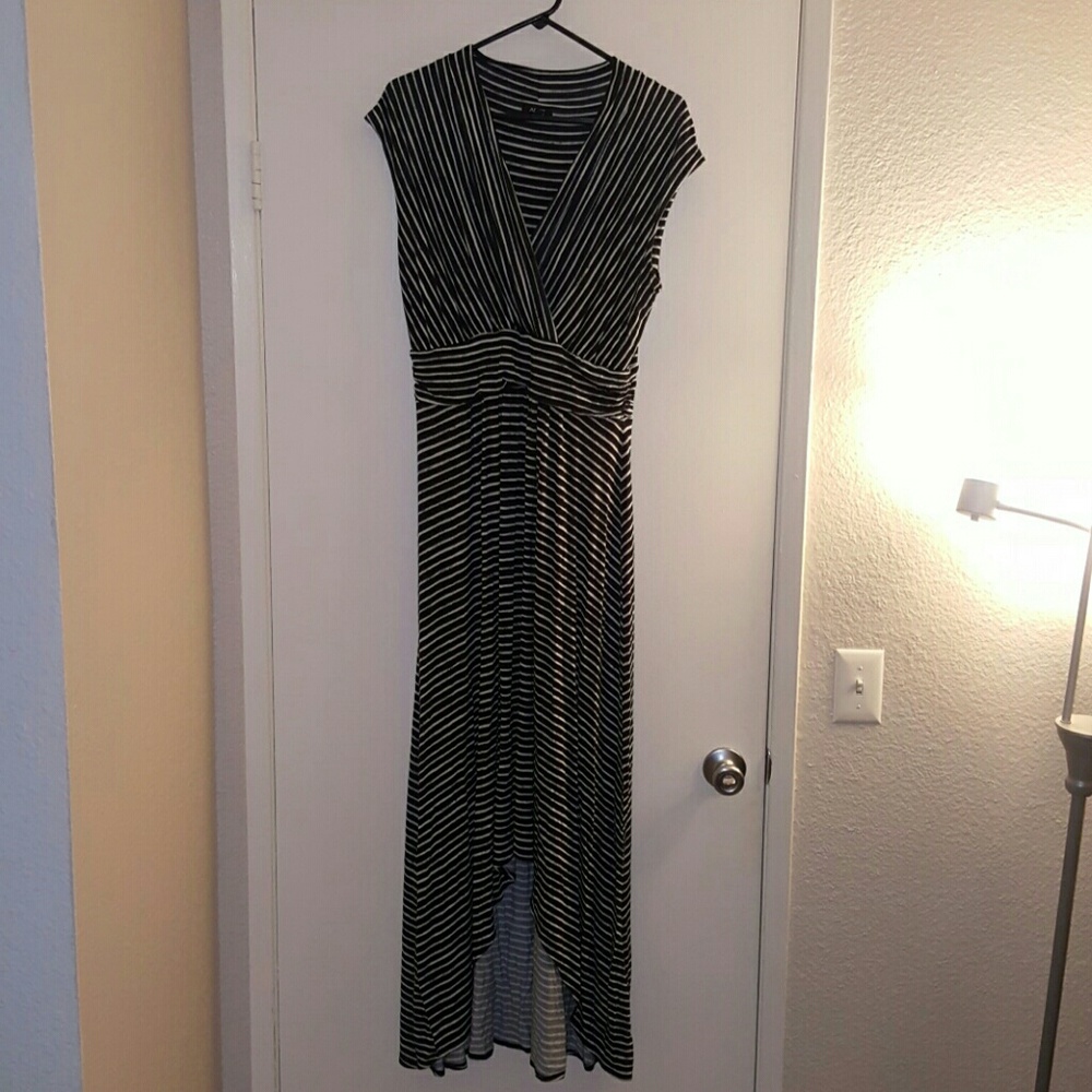 Apt.9 Maxi High Low Dress