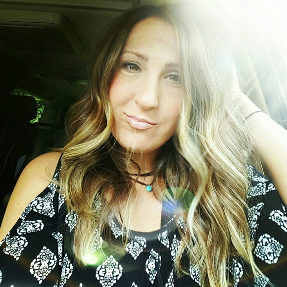 Jessica - Picture 2 of 2