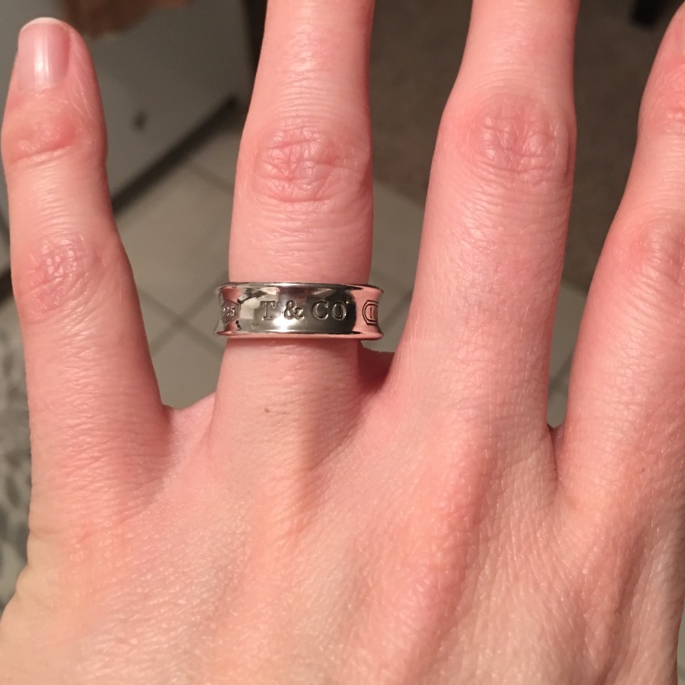 Tiffany 1837 ring size 7