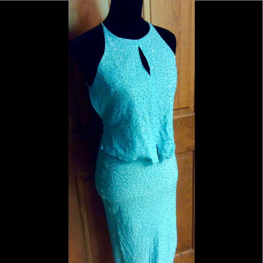 Cache formal skirt with top