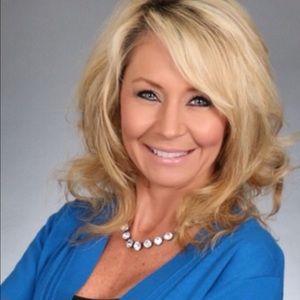 Meet your Posher, Vickie