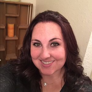 Meet your Posher, Tiffany