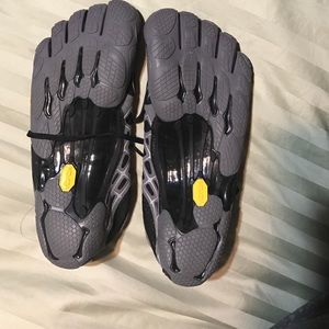 Vibram shoes