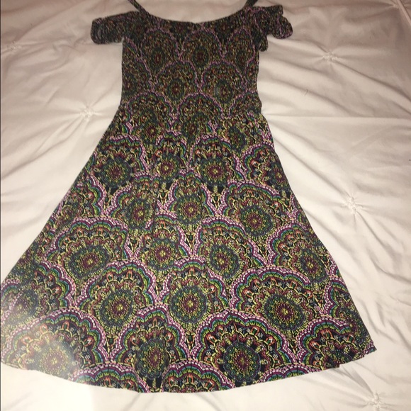 Pattern Dress - Picture 4 of 4