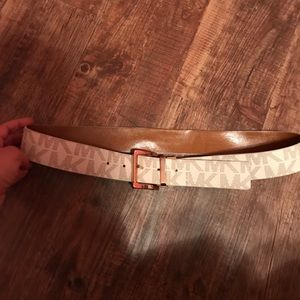 MICHAEL KORS WHITE AND BROWN BELT