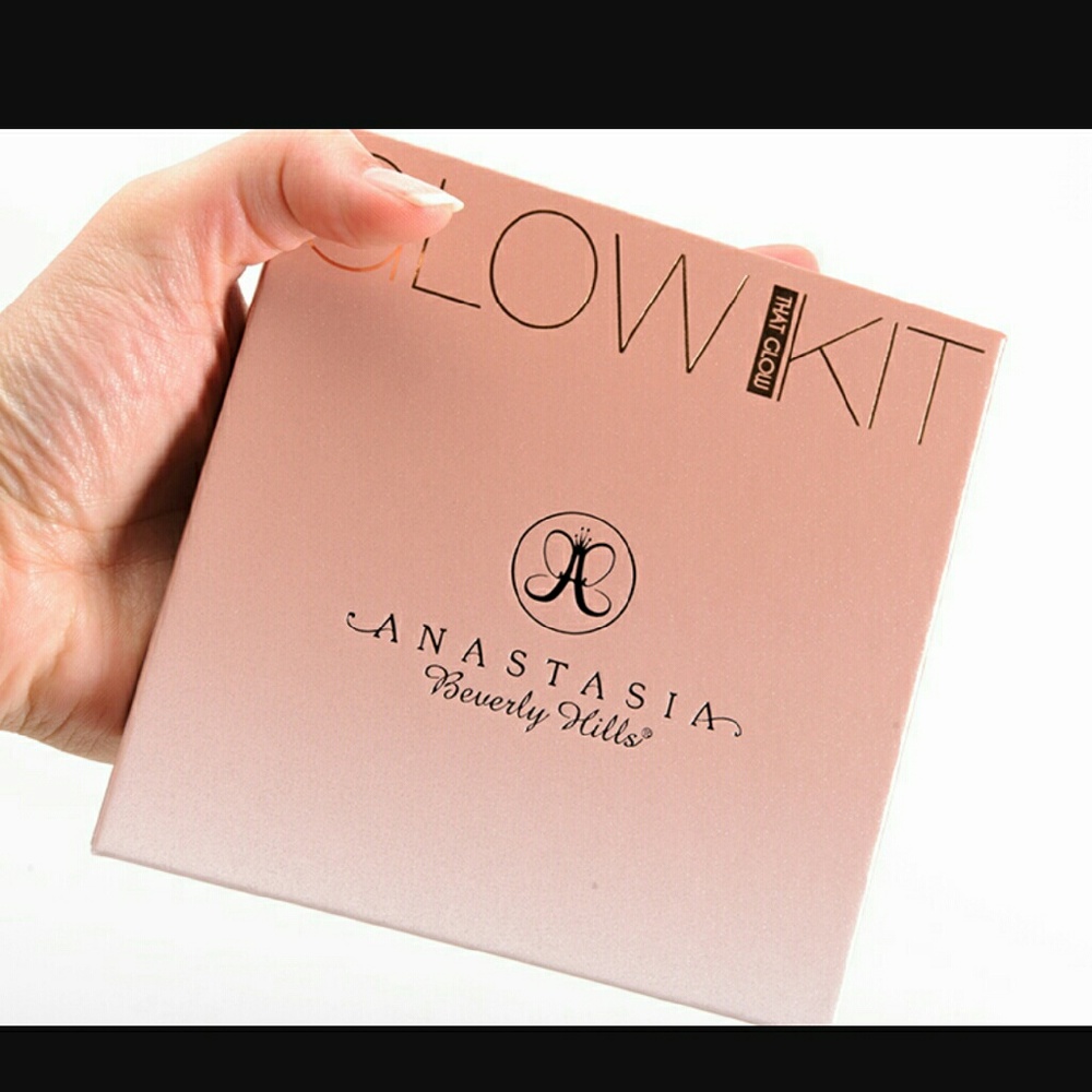 ISO ANASTASIA GLOW KIT IN THAT GLOW