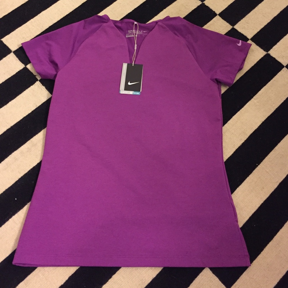 NIKE dry-fit Golf v-neck