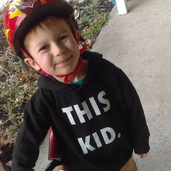 Meet your Posher, Alison - Picture 1 of 1