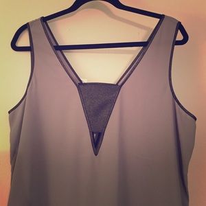 Express top with cut out detail - large - NWT