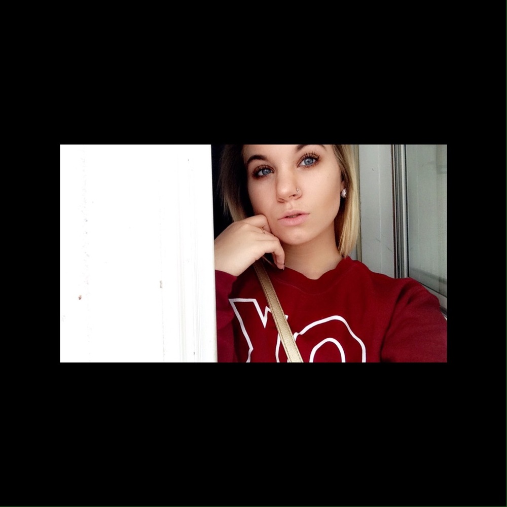Meet your Posher, Brooke