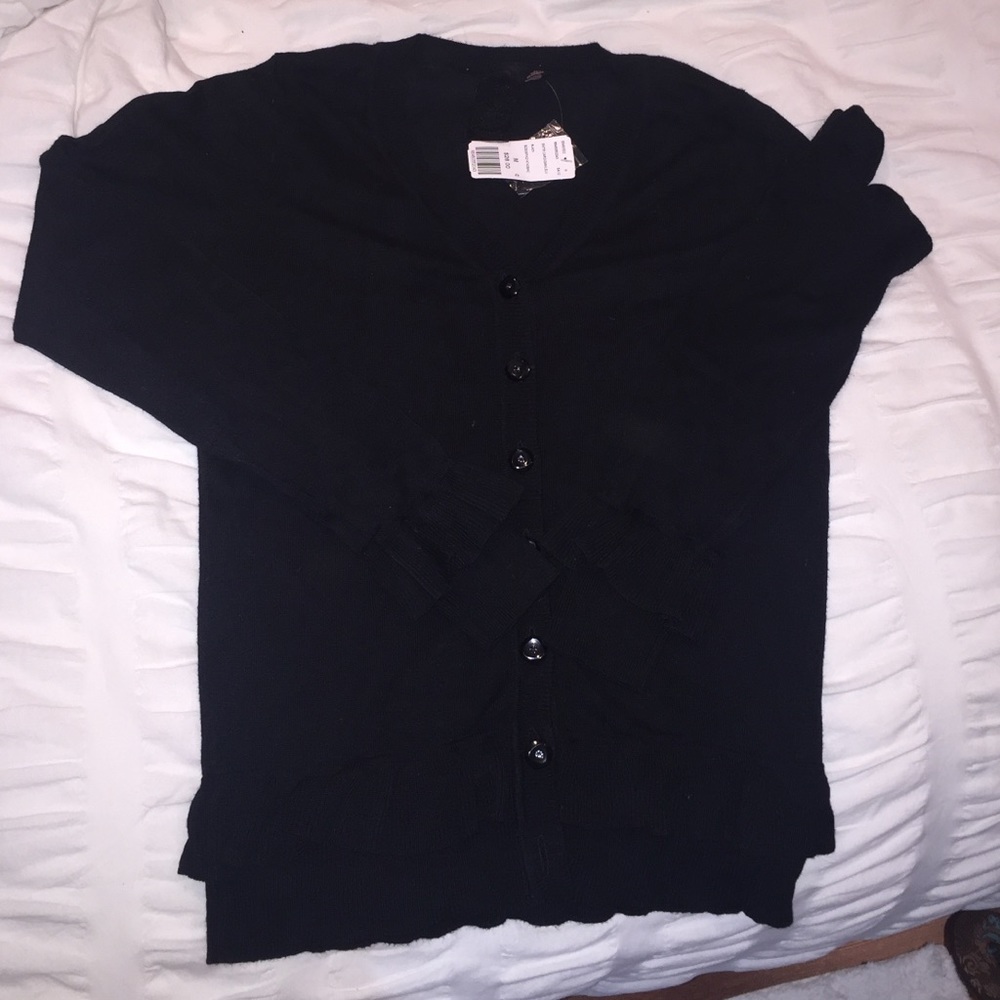 NWT Forever 21 Cardigan size M  Black