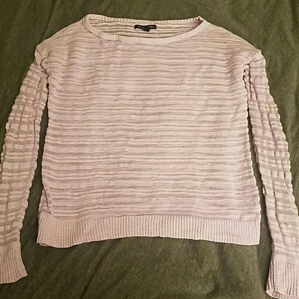 Pretty light pink knit American Eagle sweater