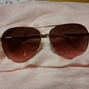 Steve Madden aviator sunglasses
