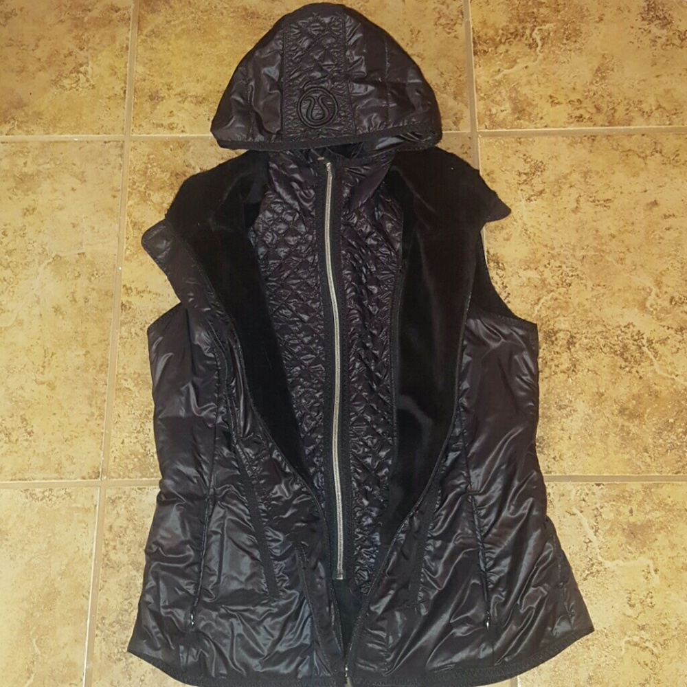 Lululemon black vest