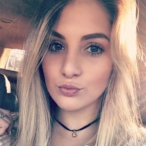 Meet your Posher, Ronni