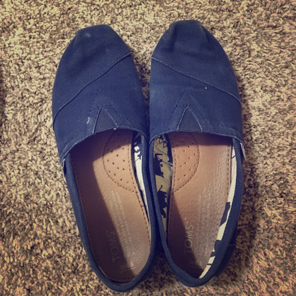 Navy Blue Canvas TOMS
