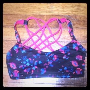 Lululemon free to be wild bra