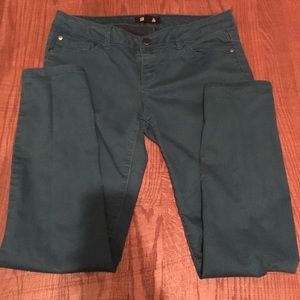 Size 28 Forever21 turquoise skinny jeans